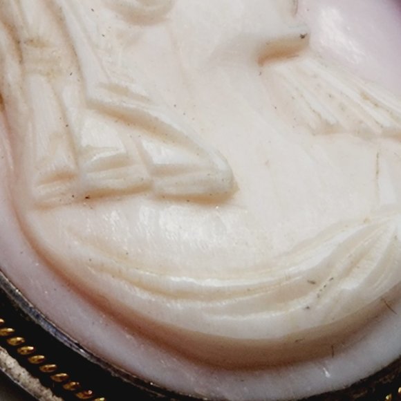 Antique Pink Shell Carved Cameo Gold and 900 Silver Oval Brooch Pendant - Picture 9 of 10